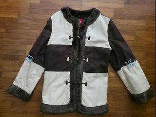 (Category: ) located in . Submitted by goldlady (Listing ID 1383354505, Image 1). Description: .