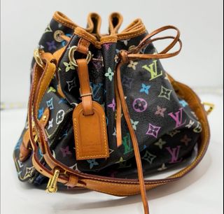 (Kategori: ) berada di . Dikirim oleh its.lookal (ID iklan 1383287305, Gambar 1). Deskripsi: .