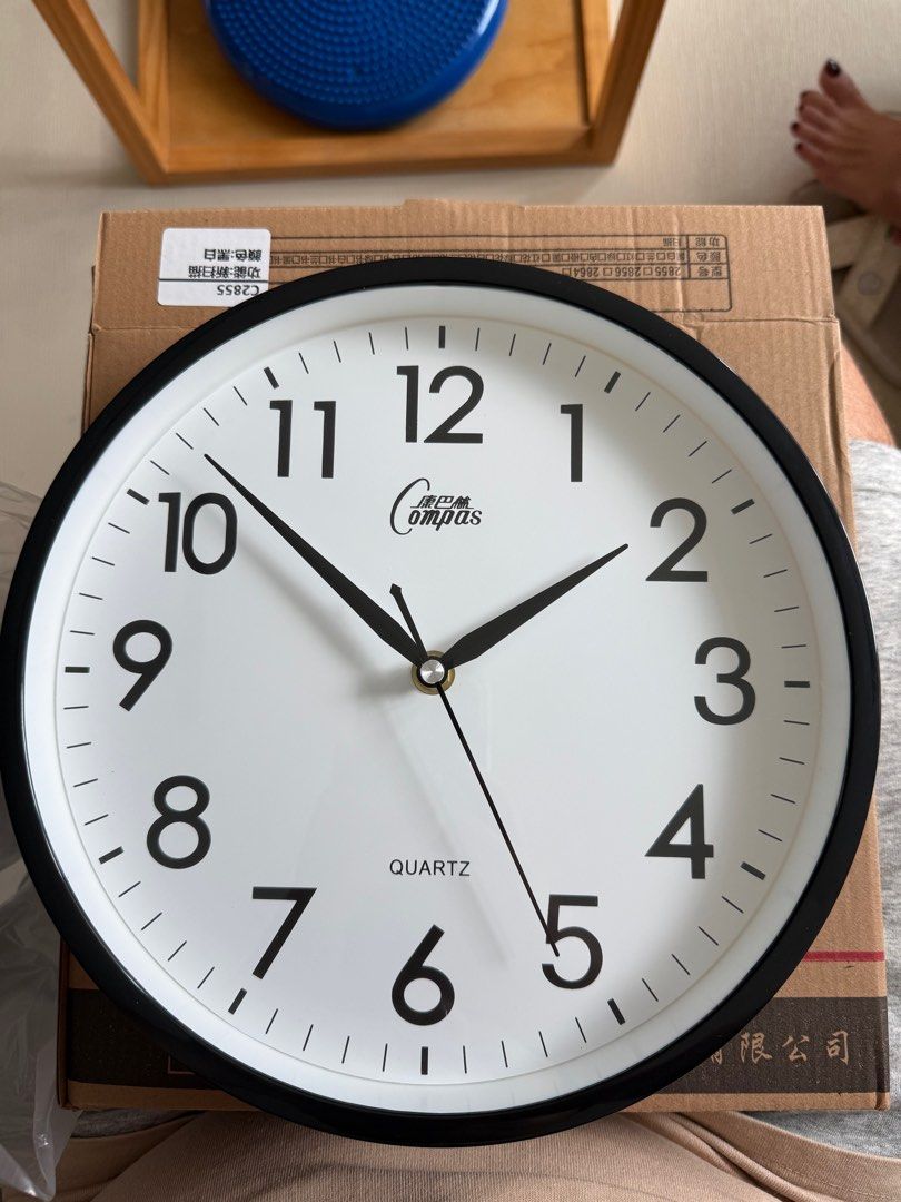 Wall clock