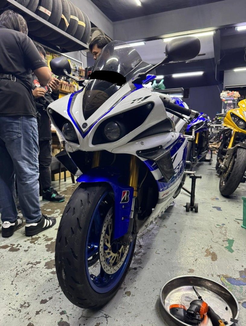 05 R1 Winglets Yamaha R1 Winglet, Motorcycles, Motorcycle Accessories on Carousell