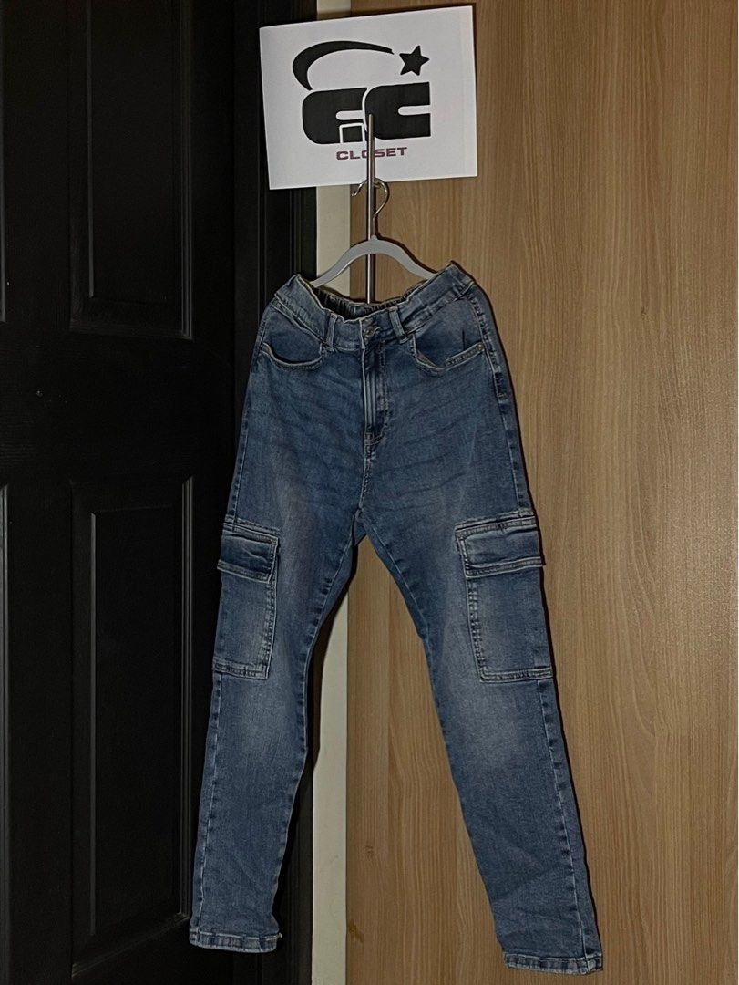 ZARA KIDS GARTERIZED JEANS WITH SIDE POCKETS (Category: Babies & Kids Fashion) located in Manila. Submitted by c.ccloset (Listing ID 1383405965, Image 1). Description: SIZE: 13-14 (164 CM) Can do delivery via J&T, Grab, Lalamove STRICTYLY PAYMENT FIRST POLICY: GCASH .