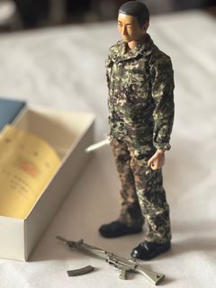 （分類：）位於 。 由 Mortenn 提交（商品編號 1383547105，圖片 1）。簡介： 。