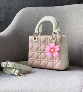 (Kategori: ) berada di . Dikirim oleh prelovednewstock (ID iklan 1383498158, Gambar 1). Deskripsi: .