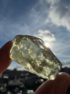 由 miracle.crystal77 (刊登 ID 1383629678，圖片 1) 提交，位於 的 (類別：)，說明：。