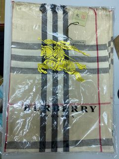 由 chungxiaoyu (刊登 ID 1383495282，圖片 1) 提交，位於 的 (類別：)，說明：。