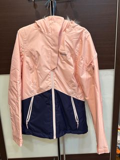 由 winnijoimei (刊登 ID 1383568108，圖片 1) 提交，位於 的 (類別：)，說明：。