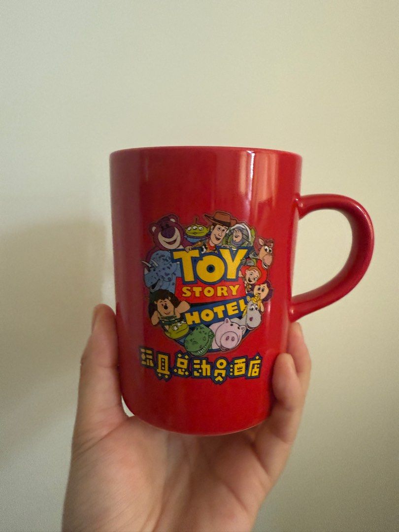 上海迪士尼樂園 玩具總動員酒店 Toy Story Hotel 杯 馬克杯 一對 胡迪 巴斯光年 （分類：廚水杯、水壺）位於 Hong Kong。 由 lovemike1022 提交（商品編號 1383612492，圖片 1）。簡介： 此為1對價錢。