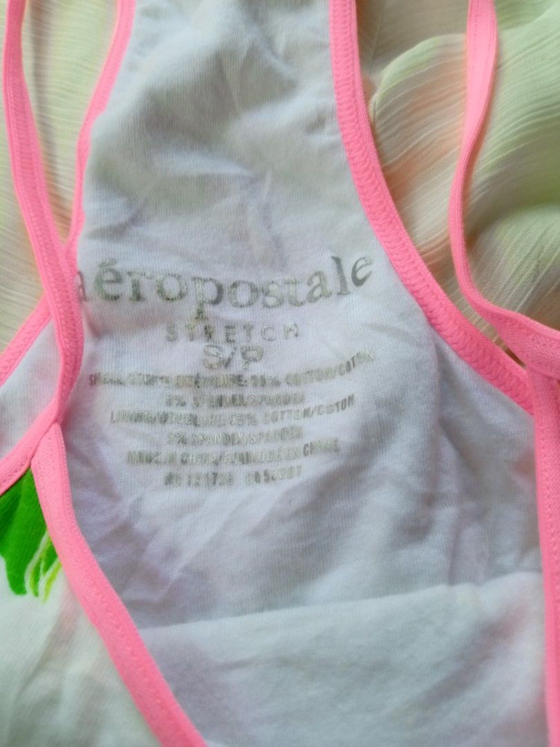 Aeropostale floral cami top (Category: Sleeveless) located in General Santos City (Dadiangas). Submitted by roxys_thrift (Listing ID 1383588060, Image 3). Description: size: xxs body hugging message me for more info..