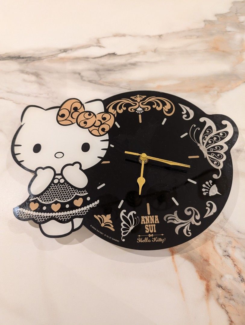 Anna Sui Hello Kitty Clock Limited Edition