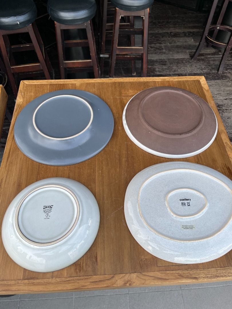 Assorted plates (Category: Dinnerware & Cutlery) located in Singapore. Submitted by briansoh (Listing ID 1383545763, Image 2). Description: Assorted plates of various sizes $2-6. See pictures for details. Self-collection at City Hall/Raffles Place only..