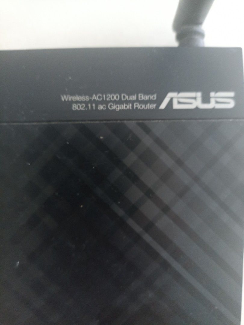 Asus Router AC120063205312108417111
