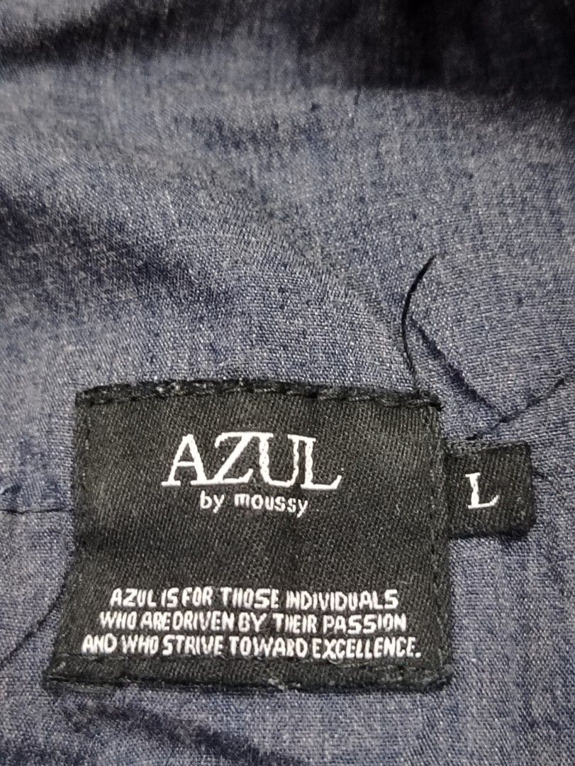 Azul by moussy (Category: Joggers) located in Putrajaya. Submitted by bardbundle (Listing ID 1383615048, Image 3). Description: Jogger pants Azul by Moussy Design asal Size manual 34-36 Waistband Labuh 40 Bukaan kaki 6 Cawat depan 11 Paha 12 Lutut 8.5 Rm45 DFOD.