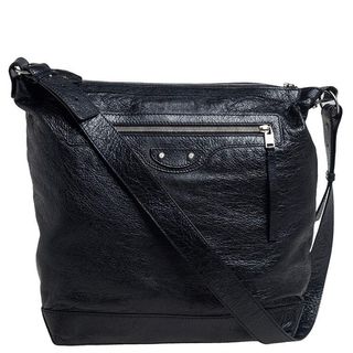 (Category: ) located in . Submitted by gkluxstyle (Listing ID 1383586418, Image 1). Description: .