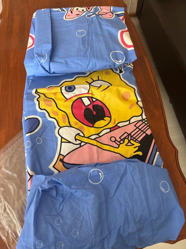 Bed sheets (Category: Bedding & Towels) located in Singapore. Submitted by christine701 (Listing ID 1383499176, Image 1). Description: Single .