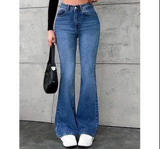 (Category: ) located in . Submitted by clothesbymar (Listing ID 1383602328, Image 1). Description: .