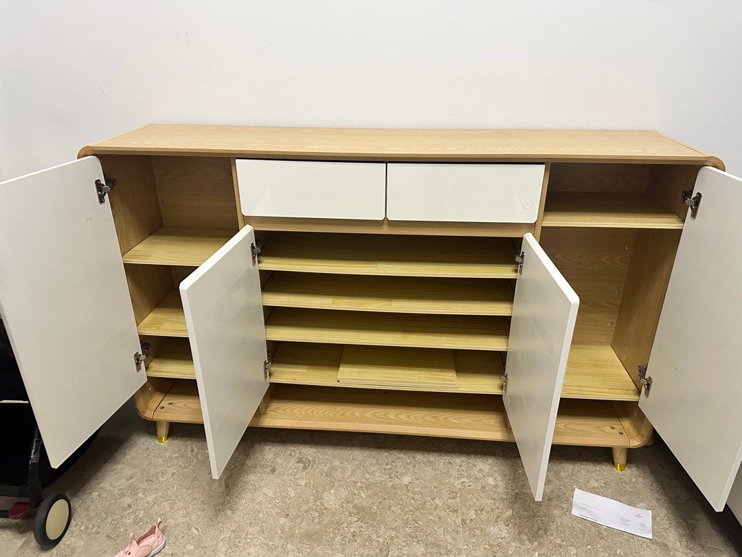 Cabinet65075095775361111