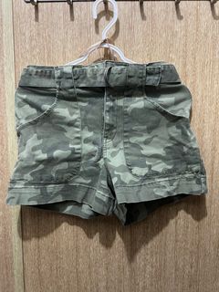 (Category: ) located in . Submitted by alleahbb (Listing ID 1383618084, Image 1). Description: .