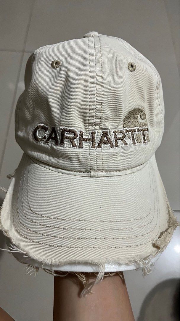 Carhartt Cap (Category: Caps & Hats) located in Manila. Submitted by _vault (Listing ID 1383522762, Image 1). Description: .