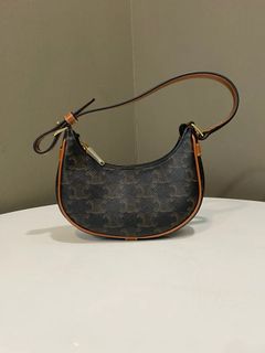 (Category: ) located in . Submitted by lovelotsluxury (Listing ID 1383582583, Image 1). Description: .