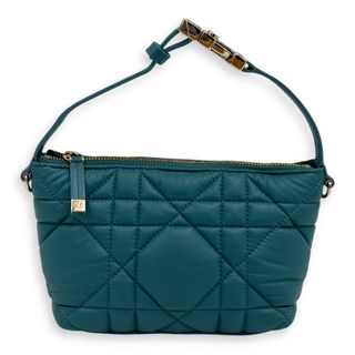 (Category: ) located in . Submitted by carousellluxury (Listing ID 1379362010, Image 1). Description: .