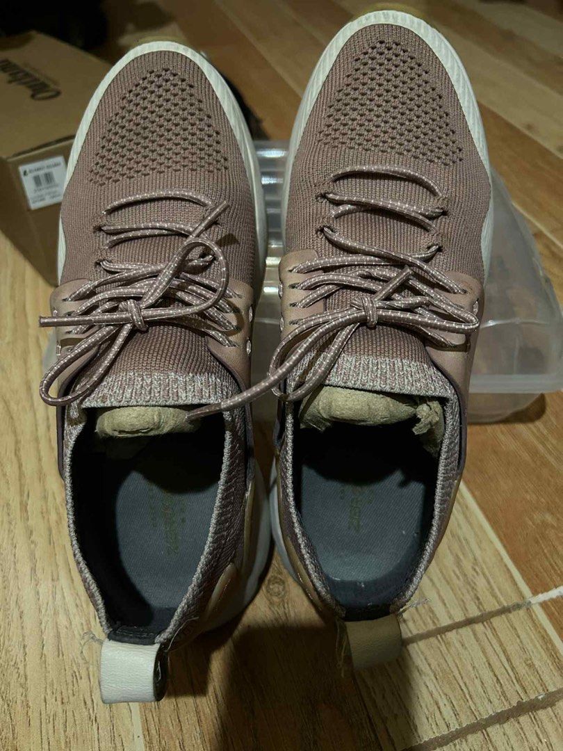 Cole Haan Zerogrand (Category: Sneakers) located in Caloocan City. Submitted by rtariman (Listing ID 1383598093, Image 2). Description: Cole Haan Zerogrand.