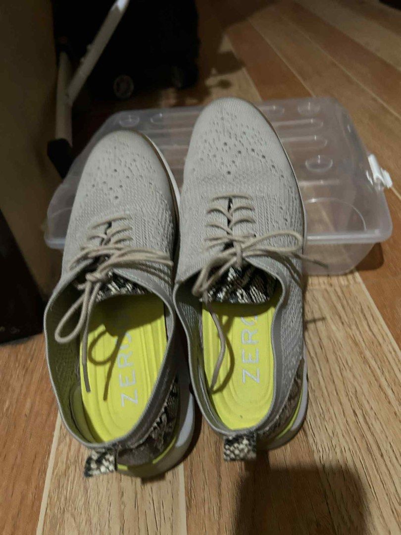 Cole Haan Zerogrand (Category: Sneakers) located in Caloocan City. Submitted by rtariman (Listing ID 1383598539, Image 2). Description: Cole Haan Zerogrand Size: US9.