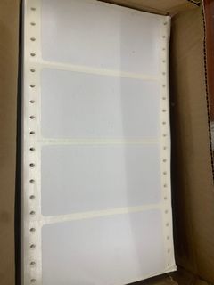 （分類：）位於 。 由 msrrrrr 提交（商品編號 1383494710，圖片 1）。簡介： 。