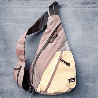 (Kategori: ) berada di . Dikirim oleh kafe_iboy (ID iklan 1383572713, Gambar 1). Deskripsi: .