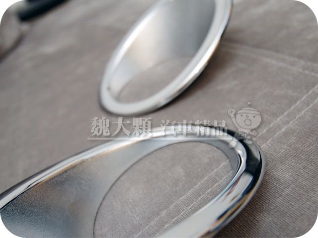 由 weibigfat (刊登 ID 1383656300，圖片 3) 提交，位於 新北市 (New Taipei) 的 CR-V(07-09)鍍鉻前霧燈框(一組一車份)-非燈殼 CRV 3代 (類別：汽機車零配件)，說明：★合購3款以上免運宅配，超商取件貨到付款無免運優惠★ ★若庫存完售工廠儘快出貨，不接急單不回覆有無現貨，急用勿標催貨勿標★ ★不議價無展售，自取安裝在新北市五股區，先付款貨到通知後取貨安裝★ ■安裝方式： 裝飾部品-背面已貼上車用雙面膠條，車體清潔乾淨後直接貼上即可 改裝部品-依循原廠施工方式安裝，內含支架、螺絲、螺帽、墊片、塑膠扣子等安裝所需配件 收納及其他部品-依循原廠尺寸設計，直接放置即可 ■商品訂購及其他說明： 1. 訂購請直接下標，備貨驗貨後即寄出，並於寄出當天以訊息等方式再次提醒。 2. 商品如有庫存，於下單後隔日寄出，若庫存完售則工廠儘快出貨到貨驗貨後寄出，不接急單不回覆有無現貨，急用勿標催貨勿標。 3. 訂購多款商品，運費可合併計算，若網拍系統自動重覆