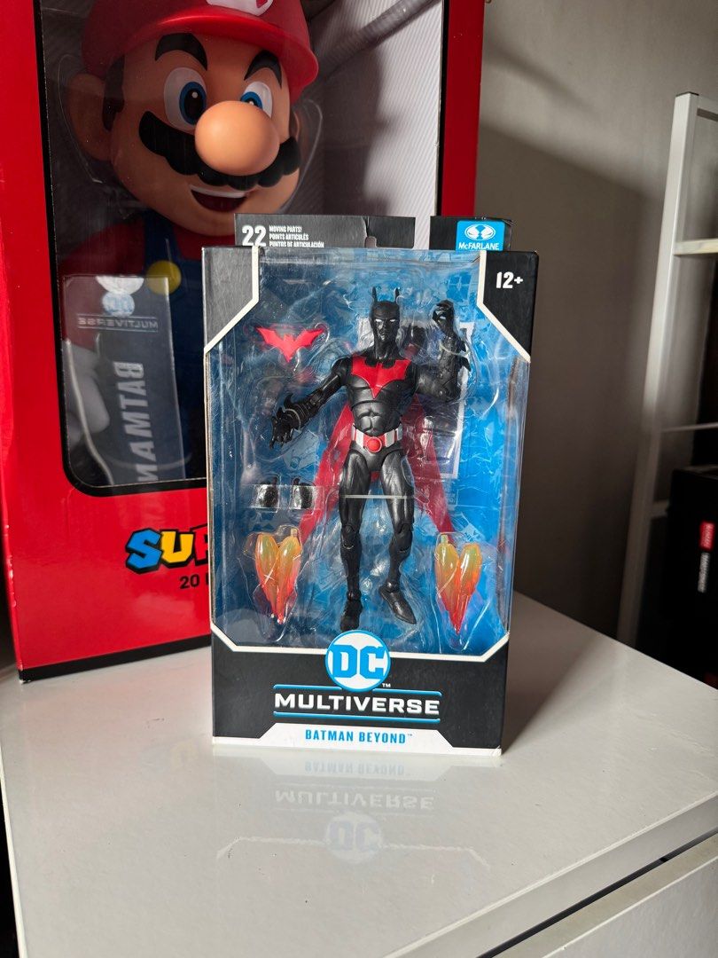 DC Batman Beyond (Category: Figurines & Statues) located in Pasig City. Submitted by lyledizon (Listing ID 1383507137, Image 1). Description: DC Batman Beyond McFarlane DC multiverse Animated Misb Sealed .