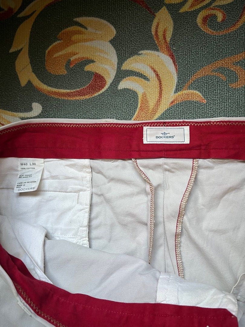 DOCKERS TROUSERS PANTS (Category: Trousers) located in Petaling Jaya. Submitted by wapuyaustore (Listing ID 1383585764, Image 3). Description: W40 L42.5 T15.5 OL10 nego tipis2.