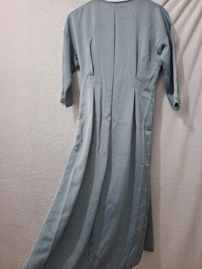 Dusty Blue Midi Dress - Elegant (Category: Dresses) located in Makati City. Submitted by Marie.CLO (Listing ID 1383492900, Image 2). Description: 400 + sf Soft dusty blue color 3/4 sleeves Midi length Modest, elegant fit best for Medium to Semi-Large frames.