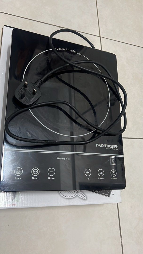 Electron cooktop 1800W (Category: Announcements) located in Kuala Lumpur. Submitted by emaprelovedd (Listing ID 1383570428, Image 1). Description: - Condition ok - 9/10 - Fcc Fornello 2000 - no Refund .