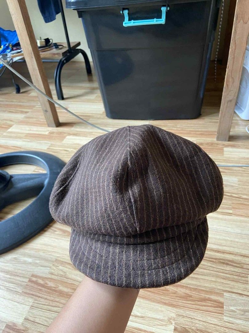 Fred Ferry Beret / Spitfire Cap (Category: Caps & Hats) located in Lipa City. Submitted by donatzzz (Listing ID 1383661713, Image 2). Description: Fred Ferry Beret / Spitfire Cap L on Tag 10/10 Condition / Like nee See last pic for reference Add 75php for shipping fee.