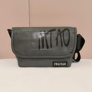 (Kategori: ) berada di . Dikirim oleh thriftpocketbranded (ID iklan 1382122065, Gambar 1). Deskripsi: .