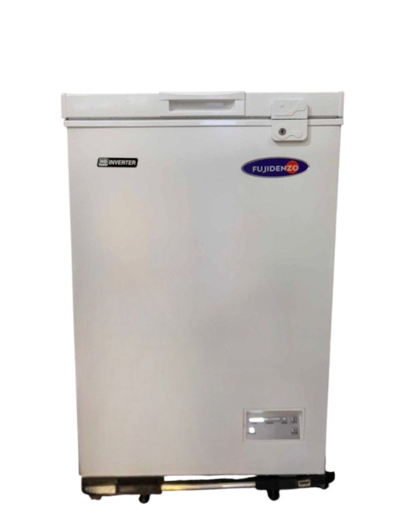 Fujidenzo Two-Door Refrigerator & Chest Freezer (Category: Refrigerators and Freezers) located in Paranaque City. Submitted by leiispreloved (Listing ID 1383611318, Image 2). Description: 🧊✨ LIKE NEW FRIDGE & FREEZER FOR SALE – Great for Home or Small Business! ✨🧊 Selling slightly used Fujidenzo appliances – ideal for homes, sari-sari stores, frozen goods, cafés, milk tea shops, and more! Used for only ~9 months, excellent working condition. 🔹