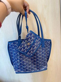 (Category: ) located in . Submitted by bag_botique (Listing ID 1383481306, Image 1). Description: .