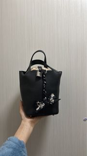 （分類：）位於 。 由 gisook 提交（商品編號 1383602826，圖片 1）。簡介： 。