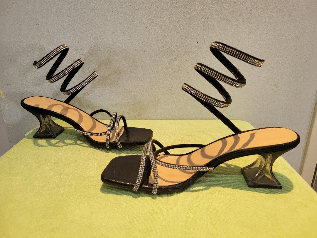 High heels (Category: Heels) located in Singapore. Submitted by daffodils7 (Listing ID 1383505231, Image 2). Description: Wore only once, size 42..