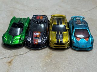 Hot Wheels Surf Crate 2012 Treasure Hunt #13/15 - Modèle 1/64 Collector