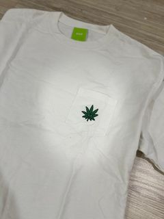 (Category: ) located in . Submitted by mixmatchpreloved (Listing ID 1383651703, Image 1). Description: .