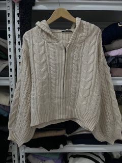 (Kategori: ) berada di . Dikirim oleh yakyuk.wear (ID iklan 1383614490, Gambar 1). Deskripsi: .