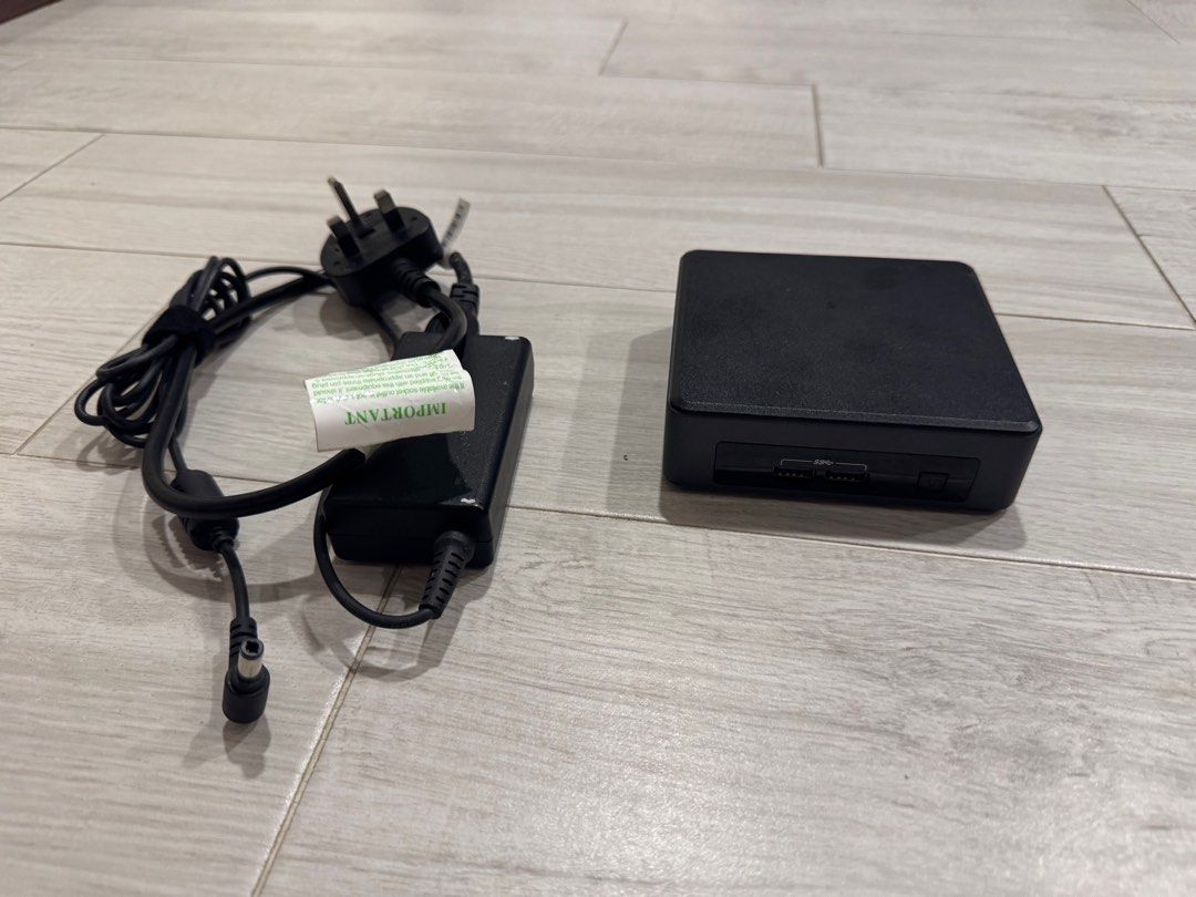 Intel NUC7i5