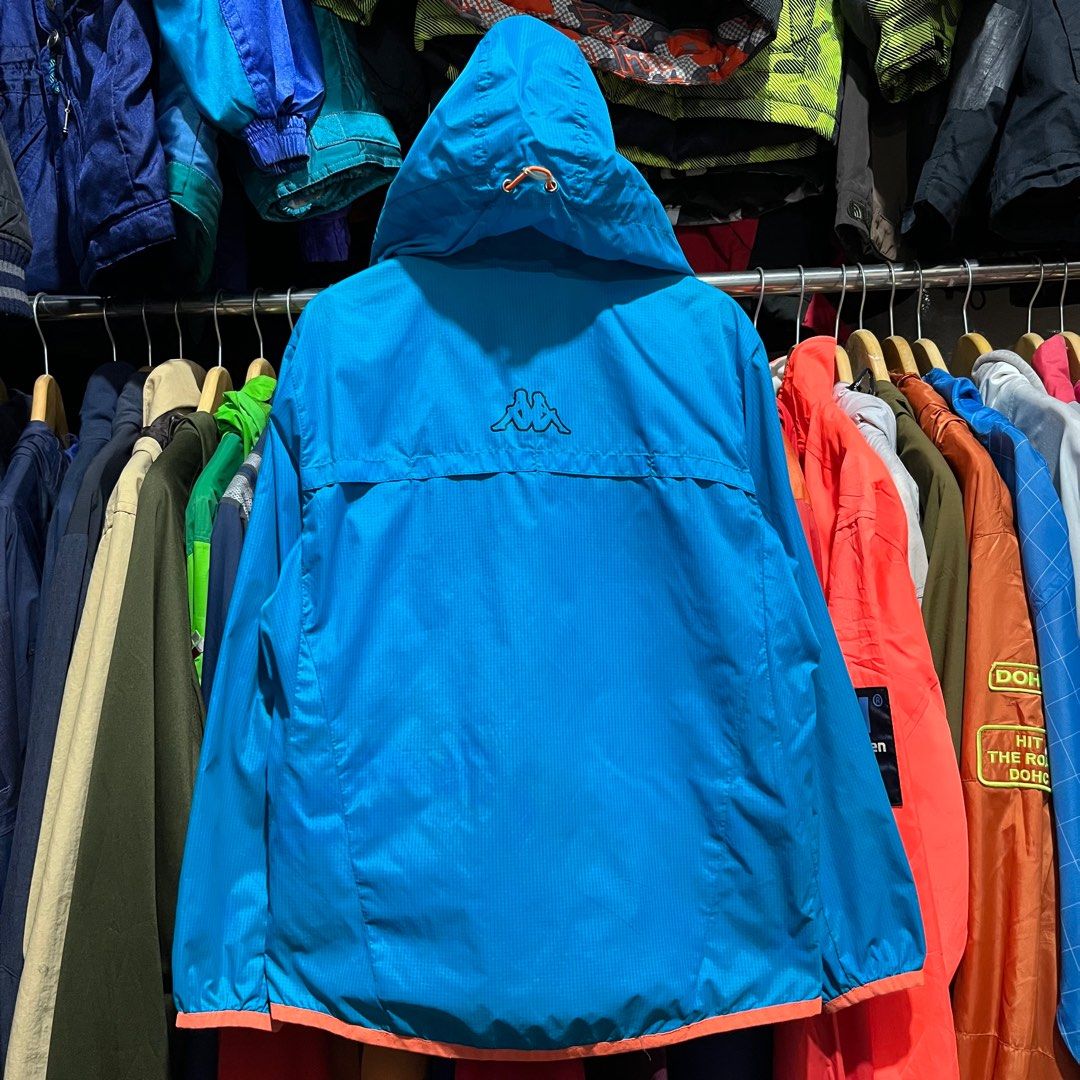Jaket Kappa ( 7-8 tahun ) (Kategori: Orang Tua, Bayi & Anak - Lainnya) berada di Blitar. Dikirim oleh haloha.womenandkids (ID iklan 1383573674, Gambar 2). Deskripsi: kode barang: Ld (lingkar dada) 86x51 Kondisi Used Foto & detail lebih lanjut silahkan tanyakan di chat 🙏🙏🙏 Rekber ✅ Gratis ongkir toko oren haloha.thrift (chat) FB/IG haloha.thrift Borongan / paket usaha chat wa 082143200569 link katalog jaket anak: https://carousell.app.link/Eop9