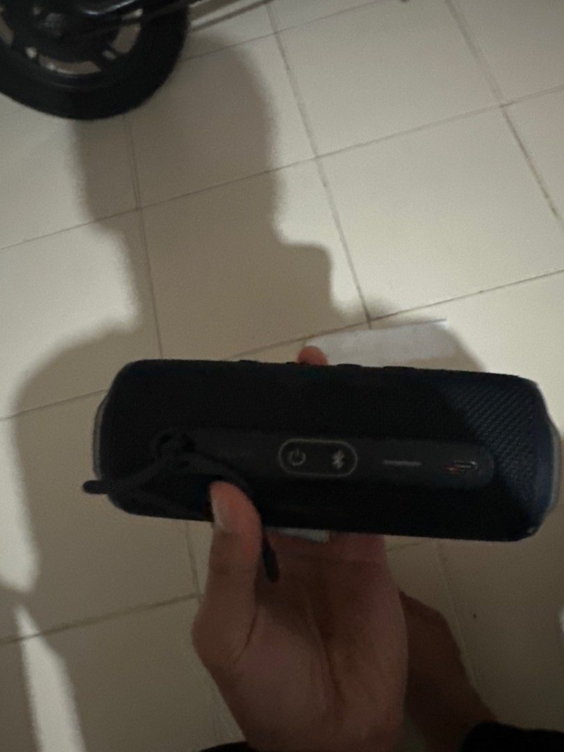 JBL Bluetooth Speaker - Black63210298574849111