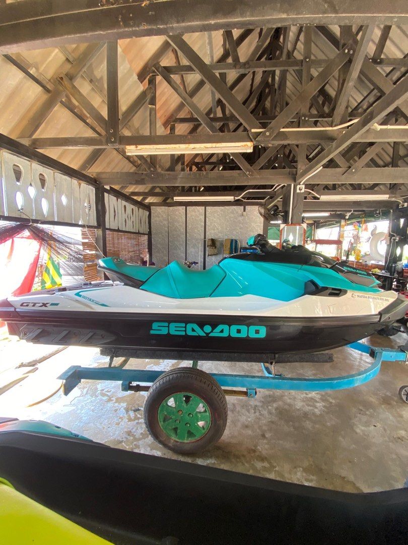 Jetski (Category: Announcements) located in Kemaman. Submitted by asyraafzam35913 (Listing ID 1383509757, Image 1). Description: 2023 GTX PRO 130 IBR/REF BLUE(USED) VIN NO :YDV63998B323 COLOUR:REFF BLUE ENGINE: 1630 2023 SPARK 3UP 90IBR (63NA)REFF BLUE (USED) VIN NO:YDV94527A222 COLOUR: REFF BLUE ENGINE :900ACE Harga jual (NEGO) GTX - rm60k Spark - rm35k Tak termasuk trailler.