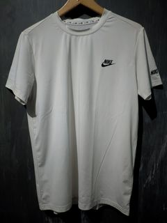 (Kategori: ) berada di . Dikirim oleh nafi_thirft (ID iklan 1383647905, Gambar 1). Deskripsi: .