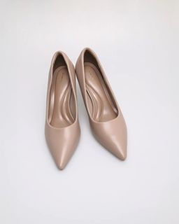 (Category: ) located in . Submitted by karylin2805566 (Listing ID 1383478180, Image 1). Description: .