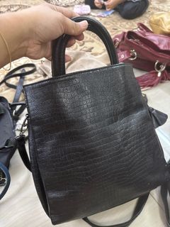 (Category: ) located in . Submitted by syirasam (Listing ID 1383499603, Image 1). Description: .