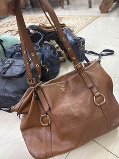 (Category: ) located in . Submitted by syirasam (Listing ID 1383498970, Image 1). Description: .